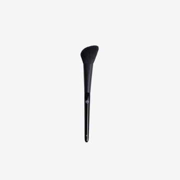 No 6. CONTOURING & SCULPT BRUSH